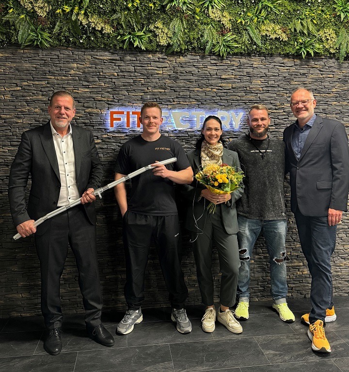 Fitness neu erleben - Hockenheim im Muskelaufbau  Start der „Fit-Factory“ in Hockenheim Seit September ist die „Fit-Factory“ in Hockenheim am Start und bietet ein großes Angebot für Fitnessbegeisterte und Gesundheitsbewusste.